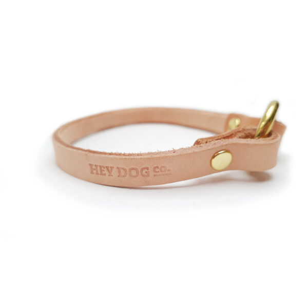 Nude ID collar